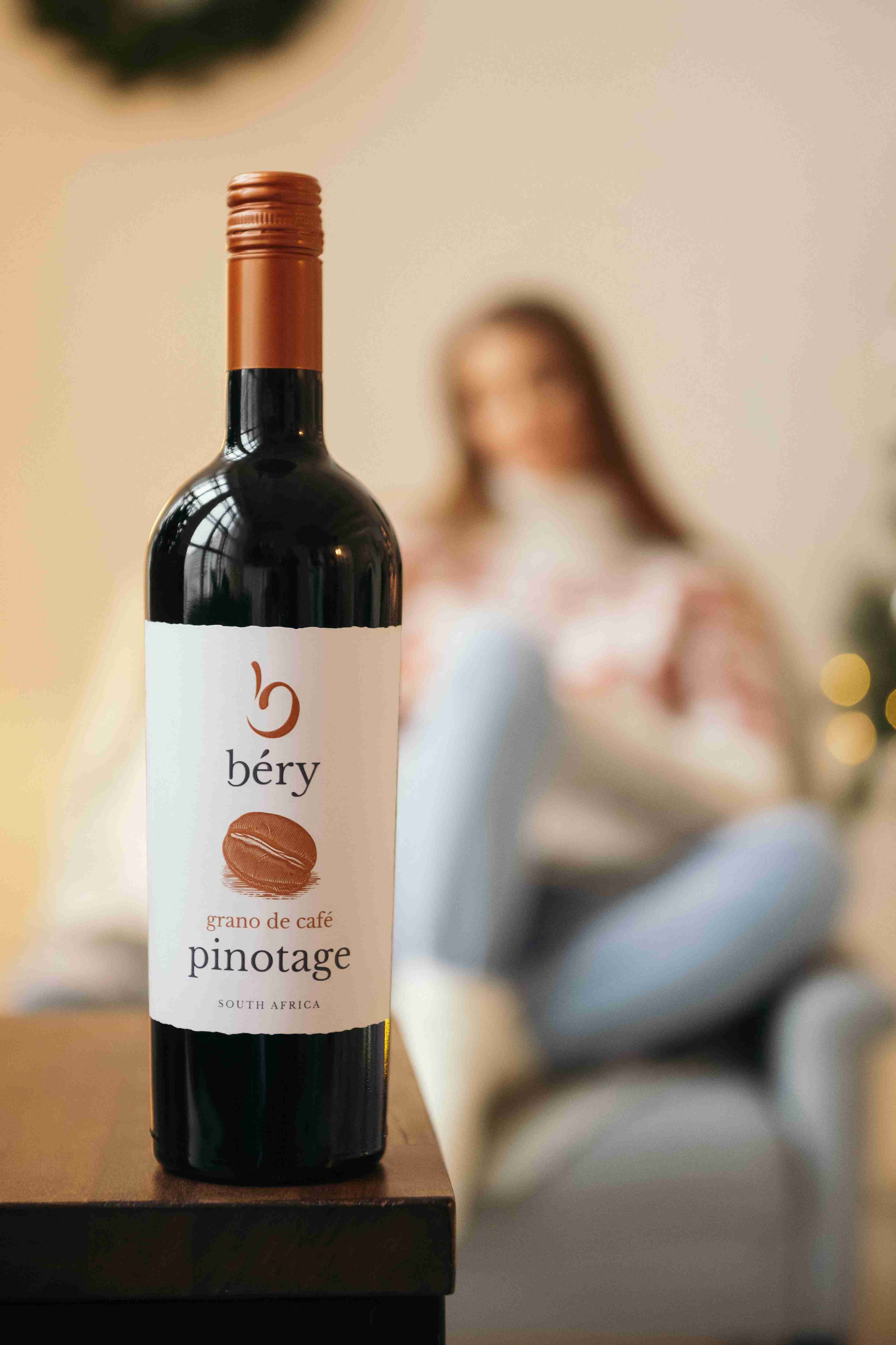 Бэри Пинотаж Грано де Кафе Вестерн Кейп WO Муиплаас Вайн Истейт 2022 0.75 л